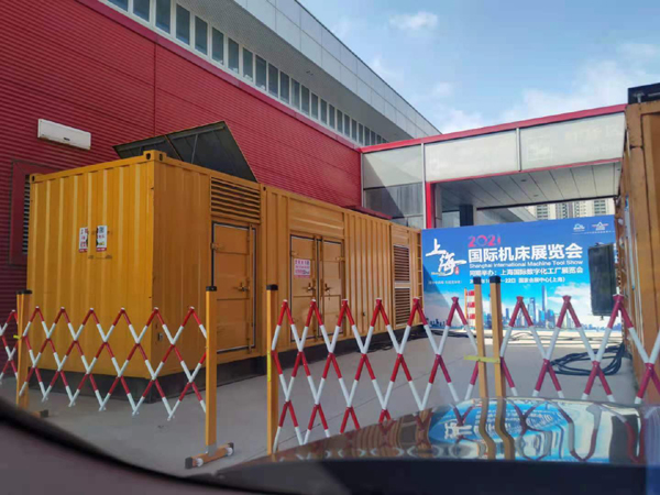 陆丰出租发电机-柴油发电机和汽油发电机哪个更好一些?
